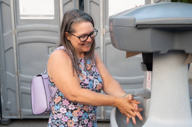 Best Portable toilet rental cost  in Maroa, IL